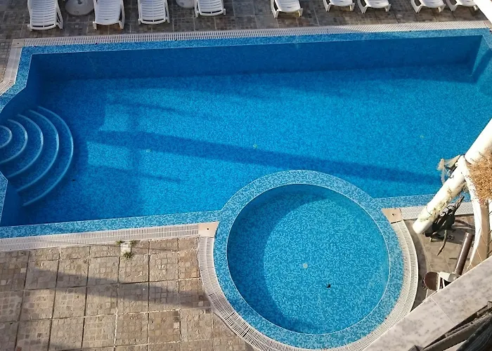 Хотел Fantasy 3*