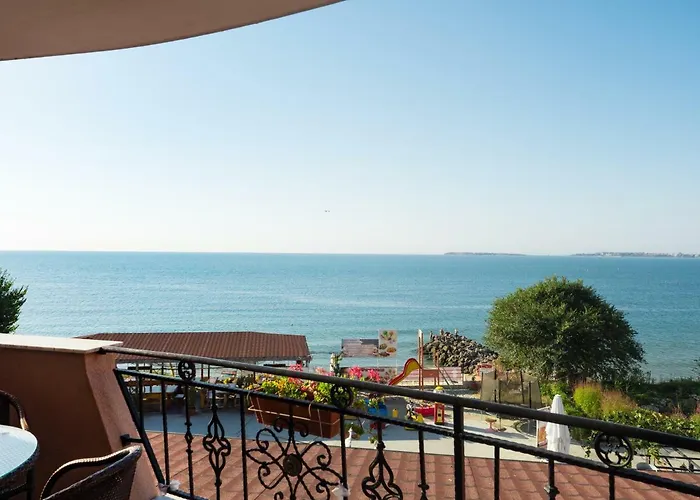 Fantasy Хотел Свети Влас